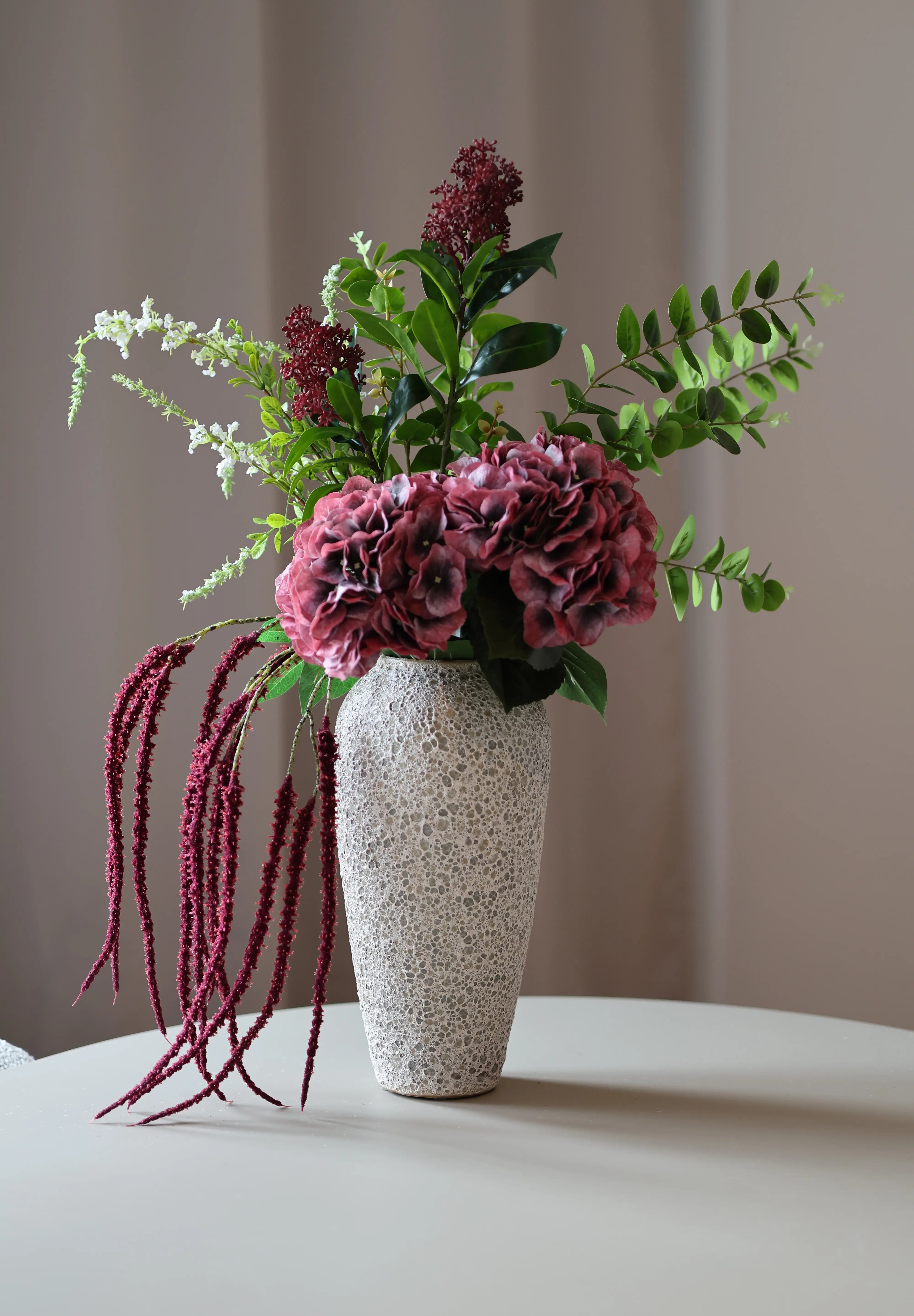 Burgundy Muse művirág csokor