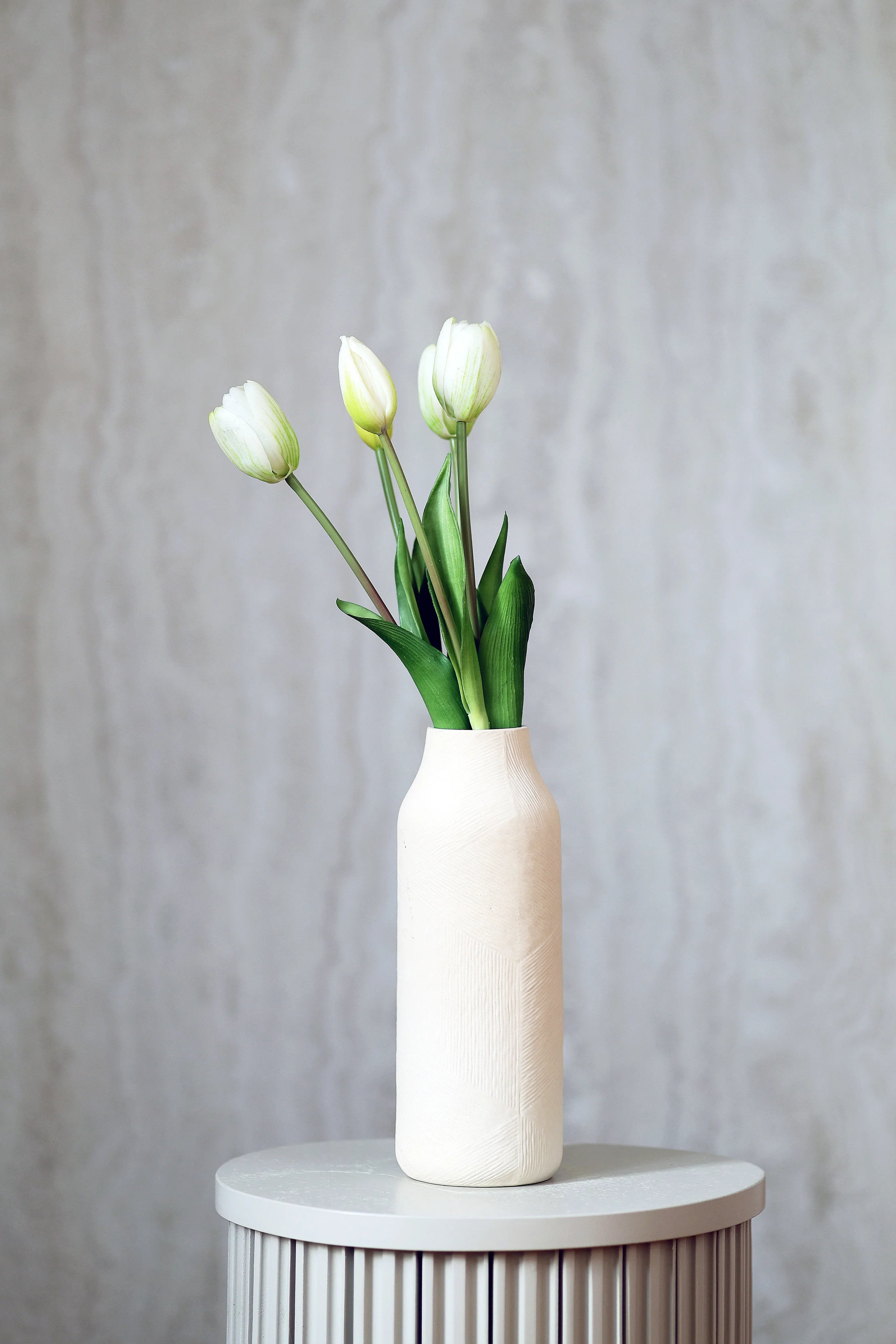 Tulipáncsokor fehér művirág csokor