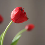 Tulipáncsokor piros művirág csokor